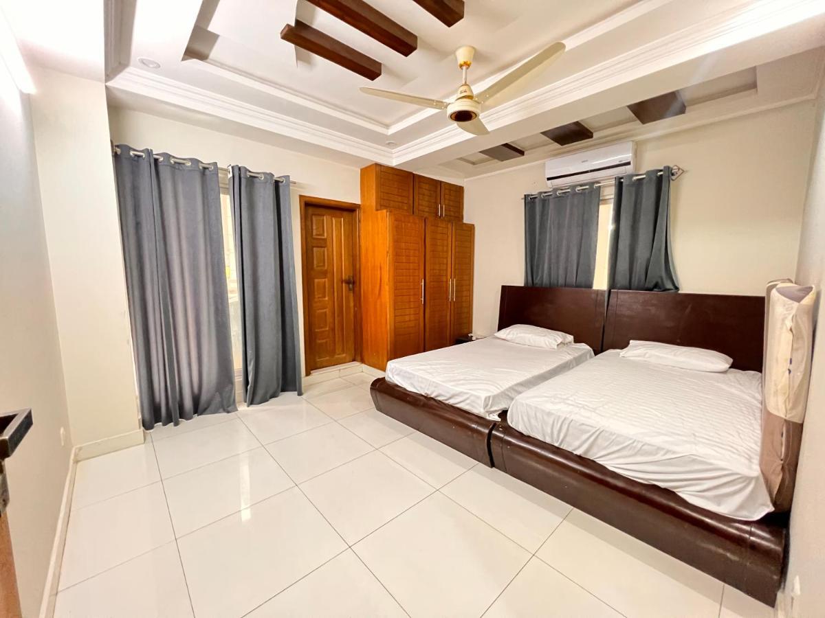 Luxury 3 Bedrooms Apartment Lounge+Kitchen Air-Conditioning And Wifi E11 Ισλαμαμπάντ Εξωτερικό φωτογραφία